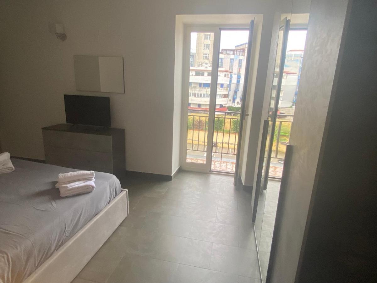 Apartment Tre Regine Nápoly Kültér fotó
